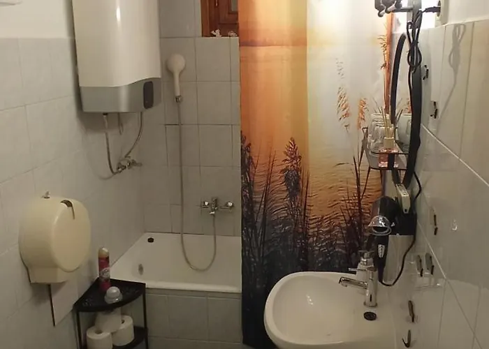 Pont-jo Aparthotel 3*